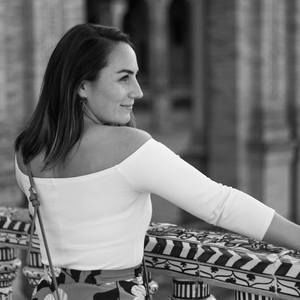 Meet your Posher, Lauren